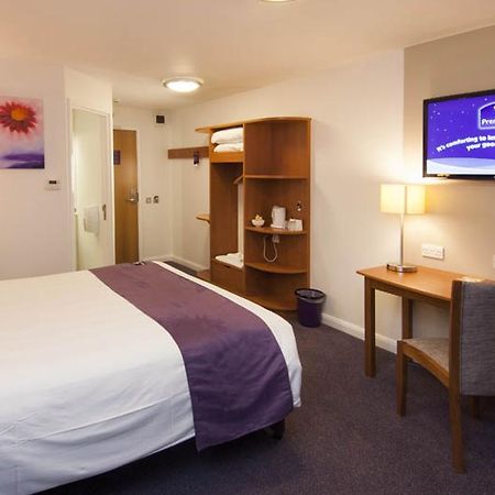 Premier Inn Norwich - Broadlands Park Thorpe St Andrew Exterior foto