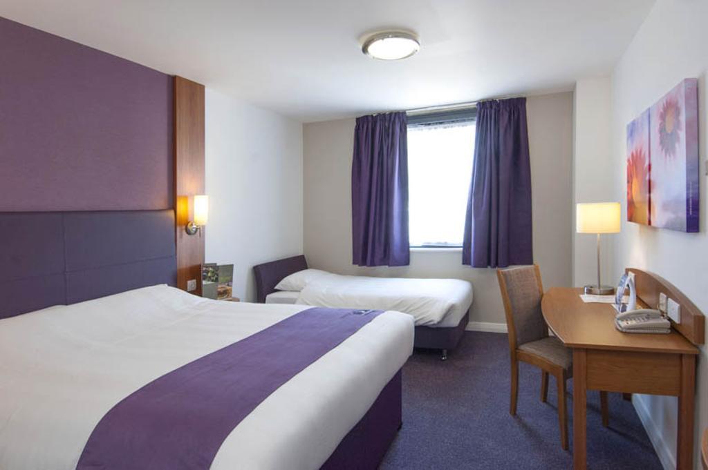 Premier Inn Norwich - Broadlands Park Thorpe St Andrew Habitación foto