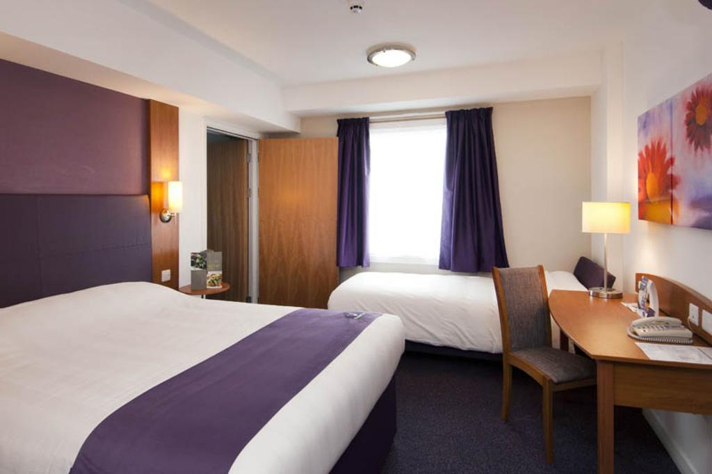 Premier Inn Norwich - Broadlands Park Thorpe St Andrew Habitación foto
