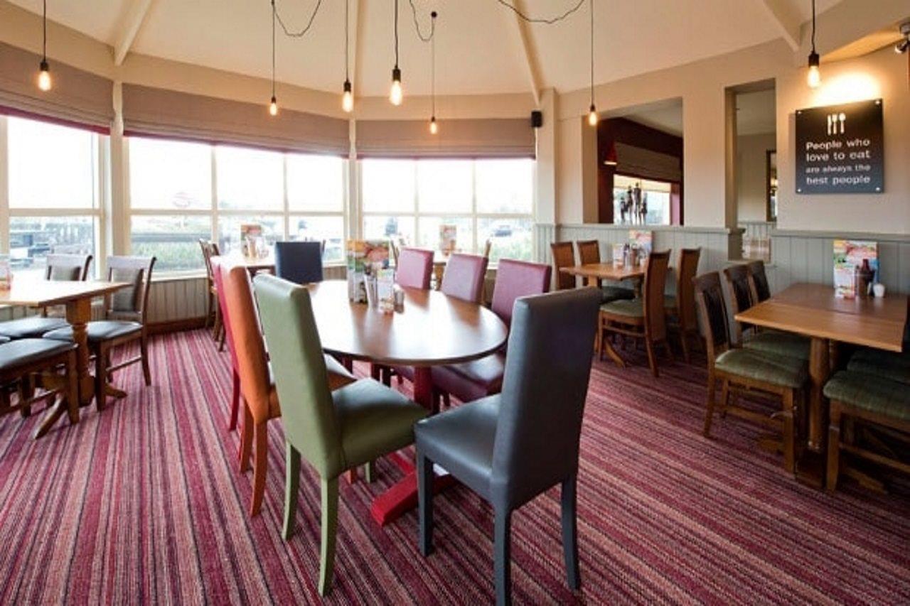 Premier Inn Norwich - Broadlands Park Thorpe St Andrew Exterior foto